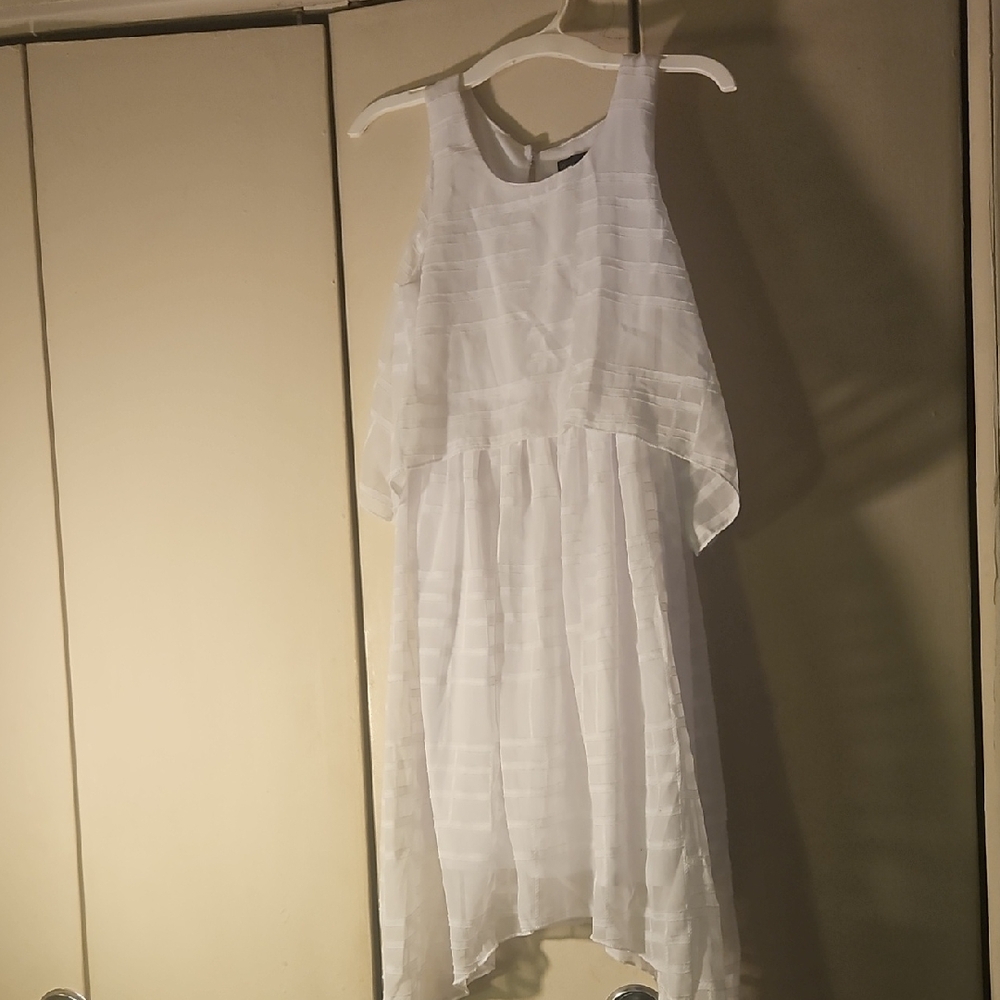 Charming White Sleeveless Kids Dress